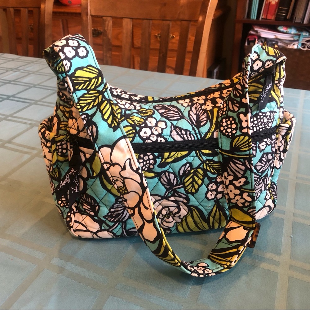 Vera Bradley Floral Patterned Women's convertible shoulder bag/ messenger bag